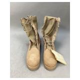 U.S. Combat Boots Unissued Size 9N