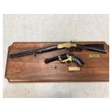Denix Novelty Western Gun Display