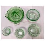 Assorted Uranium & Depression Glass Kitchenware