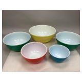 Pyrex 'Primary Colors' Nesting Mixing Bowls