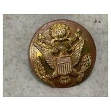 U.S. Army Cold War VN Enlisted Hat Badge