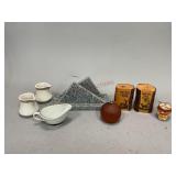 Random Vintage Kitchen Decor
