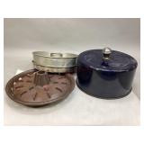 "Master Bake Pot" Cast Iron Base, Pans & Cover