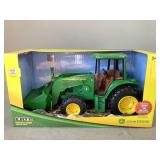 ERTL John Deere Tractor