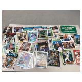 Assorted 1970-80ï¿½s Baseball Cards