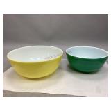 Two Vintage Pyrex Primary Colors Pattern Bowls