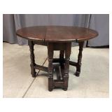 Vintage Wooden Gatelegged Drop-Leaf Table