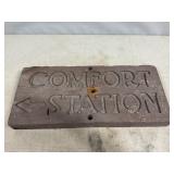Comfort Station Sign