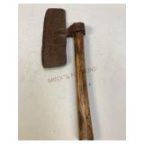 Vintage Hewing Axe or Cooperï¿½s Axe