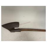 Goosewing Broad Axe