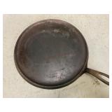 Number 10 Griswold Skillet