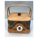 Vintage 2000 Longaberger Christmas Basket