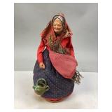 Santon Lady Figurine