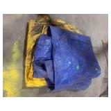 2-Tarps blue and tan