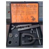 lot contains a tap and die set and a imperialN0 93-FB double flaring tool for thin wall steel tubing