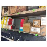 Contents of shelves output hubs, turnlokplug miscellaneous parts