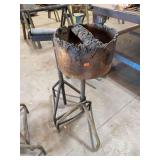 Heavy-Duty Pipe Welding Stand w/ V-Head & Slag Bowl – Adjustable Fabrication Support Stand