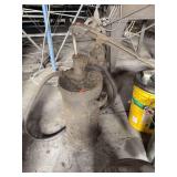 Vintage Lever Action Grease Gun / Oil Dispenser with Hose – Industrial Shop Lubricator