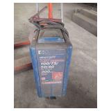 6002b heavy duty fleet charger 6/12/18/24 volt. 100/75/50/40 amp charge. 300 amp engine start.