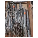 1 lot containing both regular and tapper shank carbon steel drill bits in several different sizes
