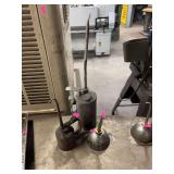 vintage metal thumb oilers