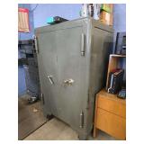 Mosler Safe & Lock Co. Vintage Heavy Duty Safe