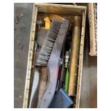 2 trays of misc tools