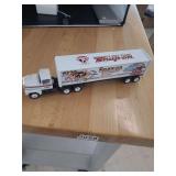 NIB Snap-on tools interchangeable socket wrenches.  1995 tracker trailer.164 scale die cast metal.