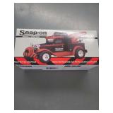 NIB Snap-on tools  Model A Wrecker. die cast 1 :25 scale