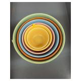 Vintage Bauer nesting mixing bowls