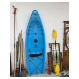 Sundolphin kayak with paddle