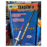 Estes Tandem - X model rocket launch set