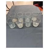 Set of 8 small contoured glasses