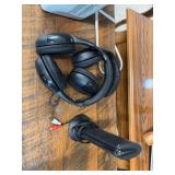 My Zone Wireless Replacement Charging Stand with head phones