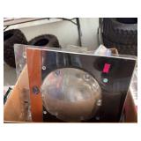 Box of miscellaneous items