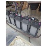 lot contains 6 decorative solar lights and 1 electric light.