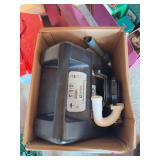DeVilbiss 5 Liter Oxygen Concentrator with Accessories