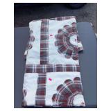 Handmade Tartan Plaid Flower Appliqué Quilt w/ White Ground twin/full
