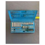 Cornwell Tools jet set – Heavy-Duty Automotive Service Kit with Case