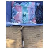 Tote of pillows.