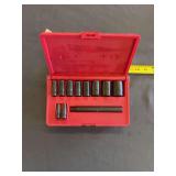 Mac Tools Gasket Cutter Set – Automotive Gasket Cutting Tool Kit in Red Case