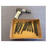 Snap-on Pneumatic Air Hammer with Assorted Chisel & Punch Bits