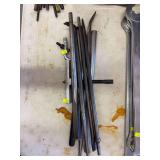Assorted Automotive Hand Tool Lot – Breaker Bars, Ratchet, Pry Bars, Punches & Specialty Tools