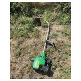 Weed Eater Gas-Powered String Trimmer / Weed Wacker