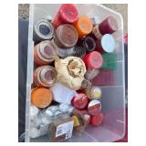 Tote with lid full of new candles. Yankee candle some used candles. Bath and body Works candles