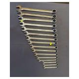 Snap-on wrench set 5/16” to 1 1/8”