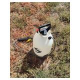 Roundup Pump-Up Garden & Weed Sprayer with Hose and Wand