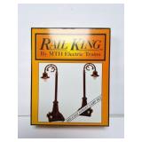 RAIL KING- METAL LAMP POST SET-NO 59 MAROON