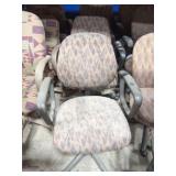 4 ROLLING MATCHING OFFICE CHAIRS