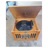 CROSLEY- RECORD- AM/FM - CASSETE-STEREO
